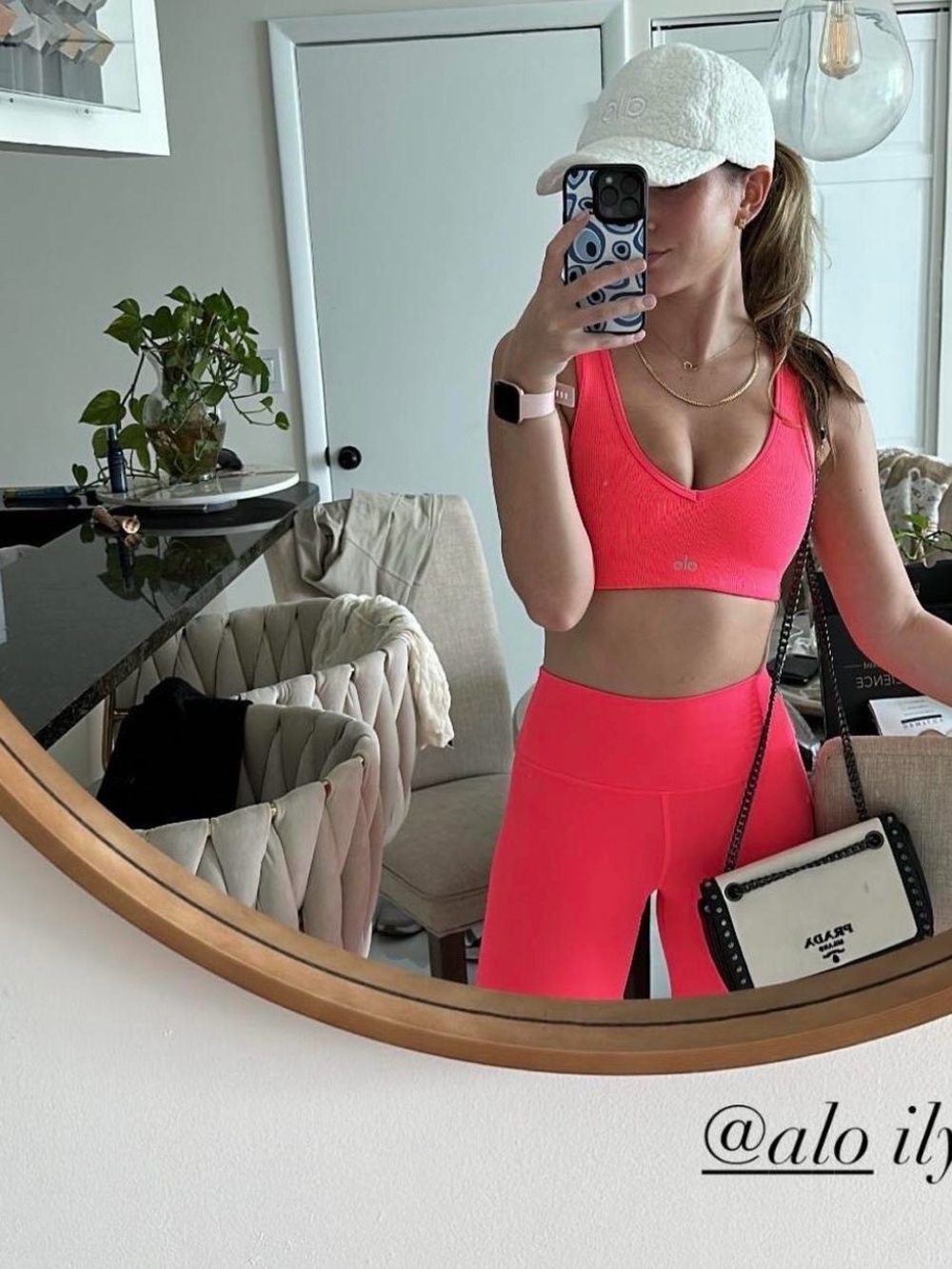 ALO Yoga Vibrant Coral-Pink V-Neck Sports Bra